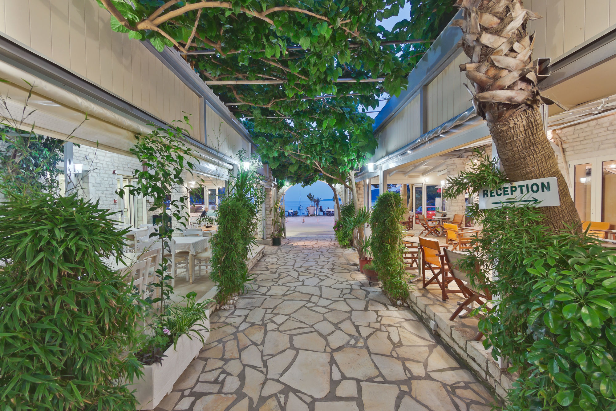 Rouda Bay Beach Hotel Mikrósz Jalósz Kültér fotó