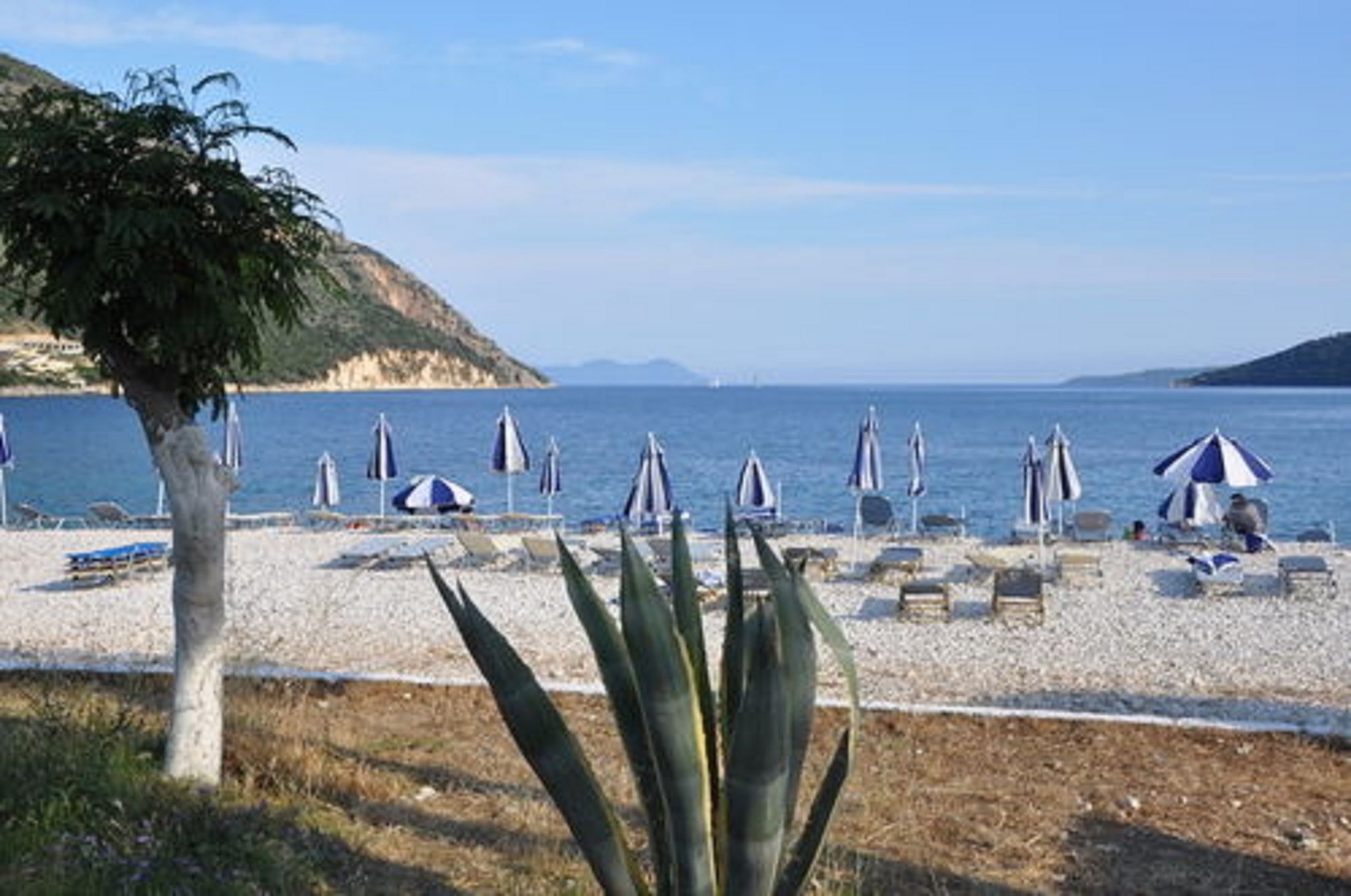 Rouda Bay Beach Hotel Mikrósz Jalósz Kültér fotó