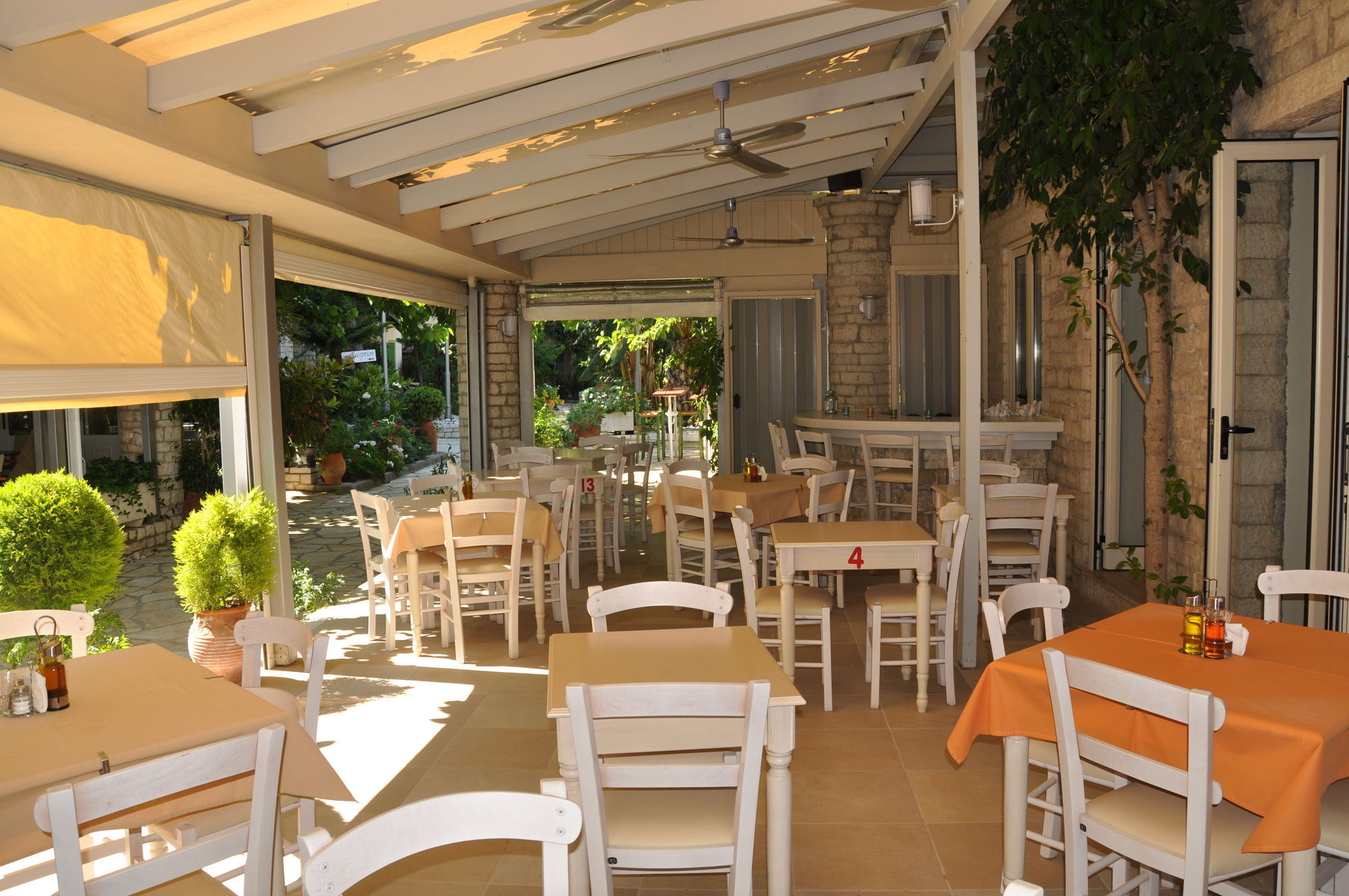 Rouda Bay Beach Hotel Mikrósz Jalósz Kültér fotó