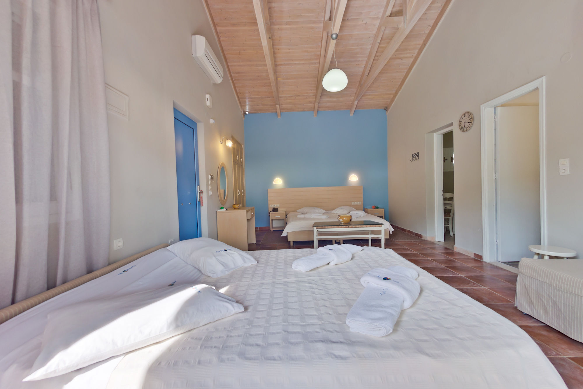 Rouda Bay Beach Hotel Mikrósz Jalósz Kültér fotó