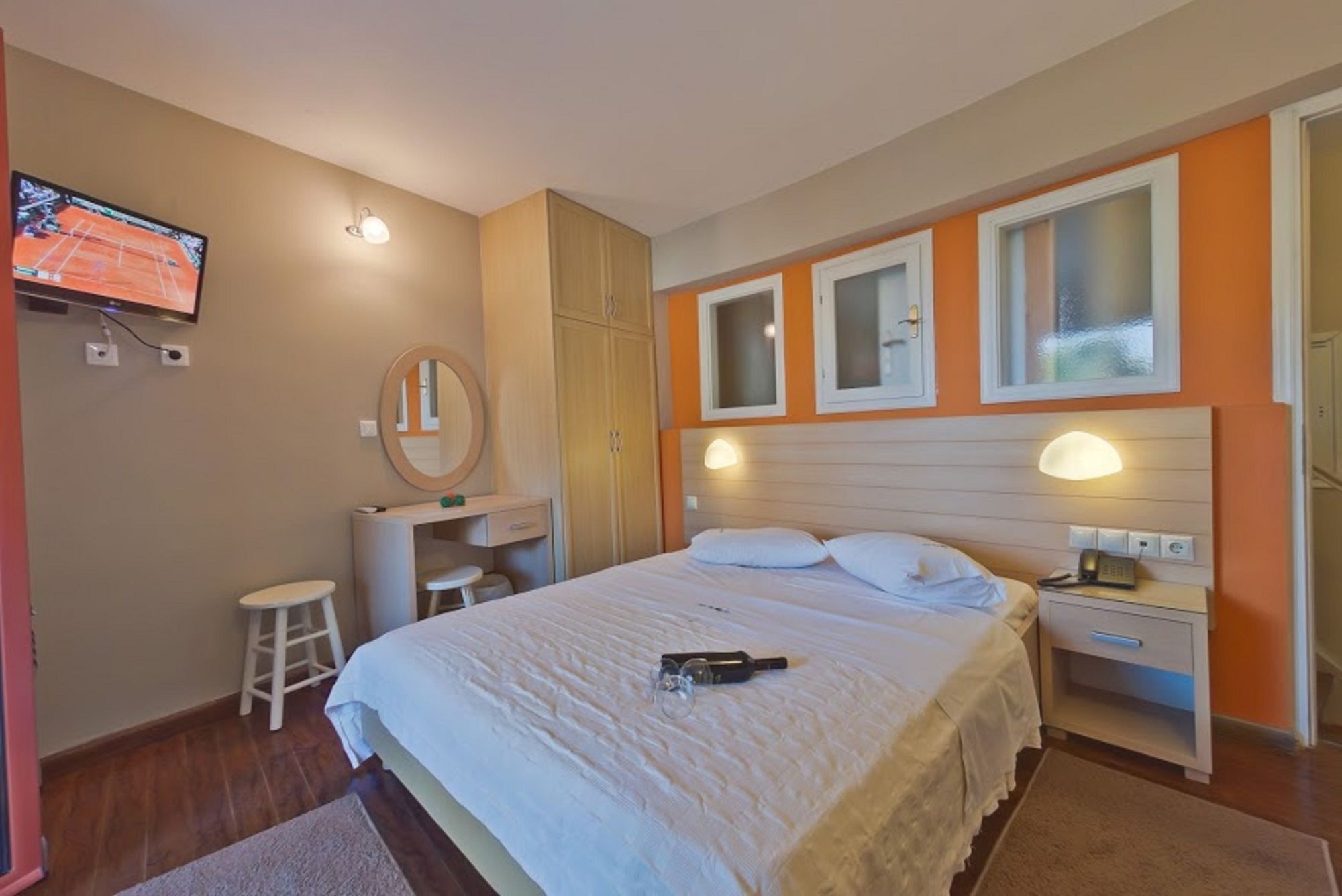 Rouda Bay Beach Hotel Mikrósz Jalósz Kültér fotó